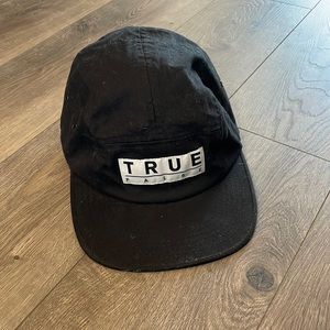 TRUE 5 panel hat